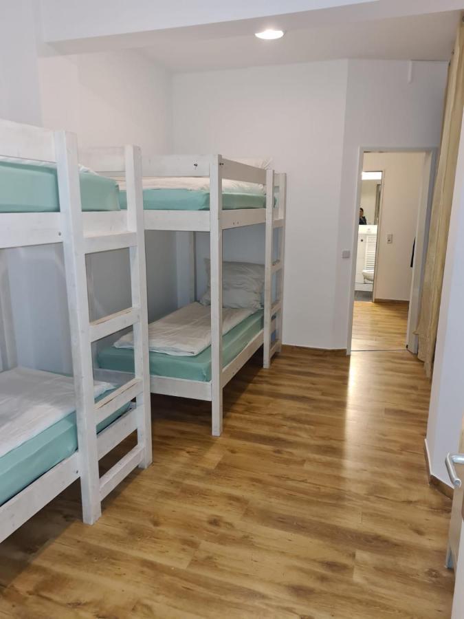 Hotel Hostel Zafir เบอร์ลิน ภายนอก รูปภาพ